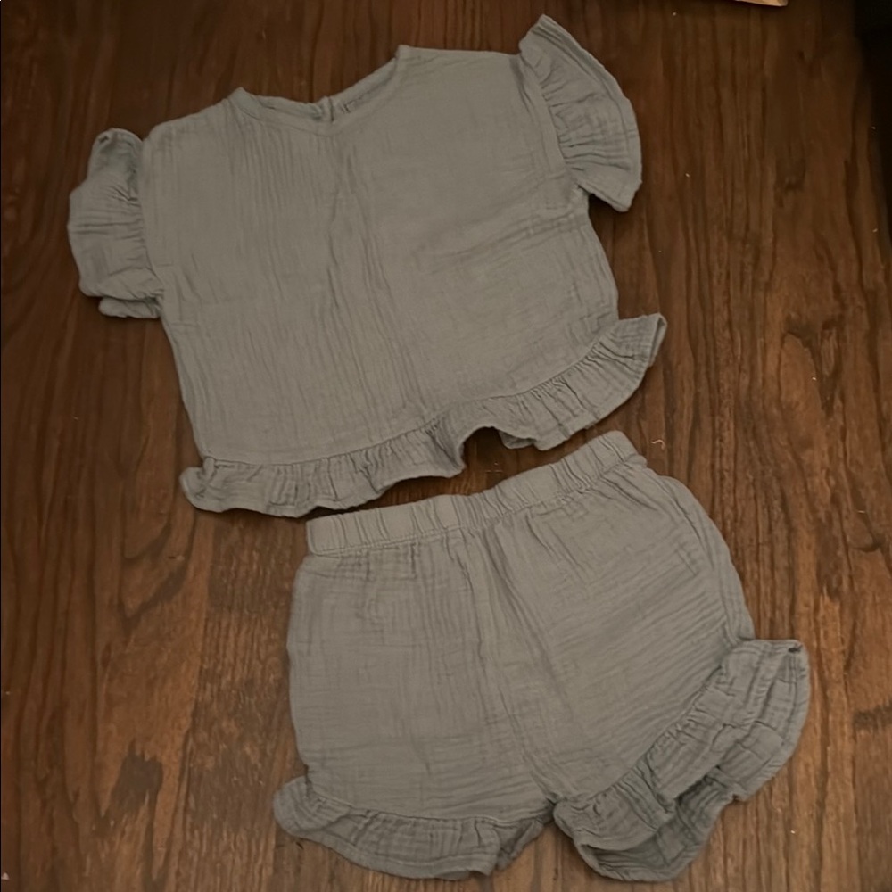 Gray Ruffled Kids Outfit